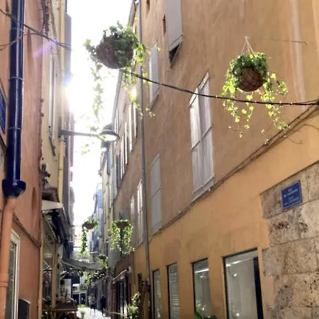 Pi N4 - - Place Parking Republique Inclus & Wifi * Perpignan