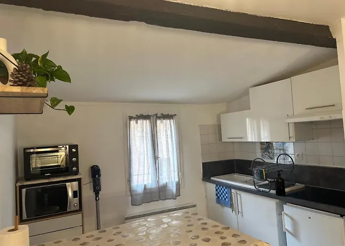 Apartament Pi N4 - - Place Parking Republique Inclus & Wifi *